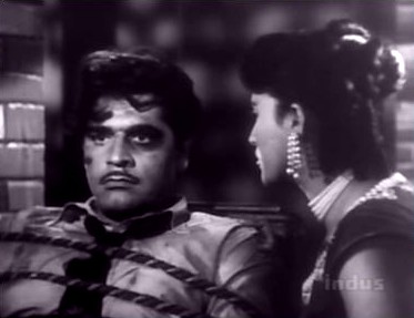 Ajit with a black eye - and Dolly