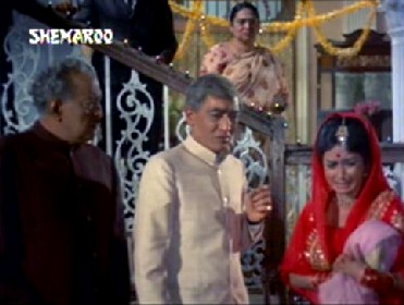 Sudha tells Sudhir's father off