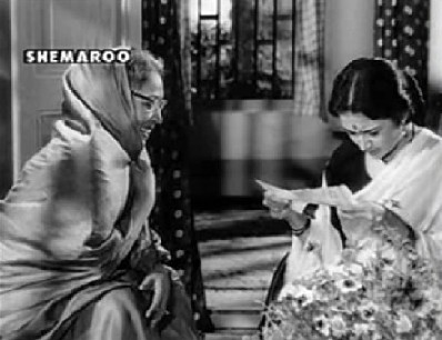 Ruma and her mother-in-law read a letter from Major Verma Ruma and her mother-in-law read a letter from Major Verma