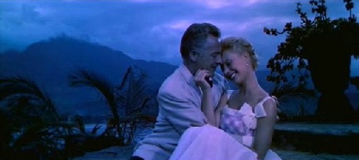 Rossano Brazzi and Mitzi Gaynor in South Pacific