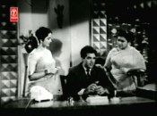 Ramesh discusses Gauri's wedding with Kala and her mother