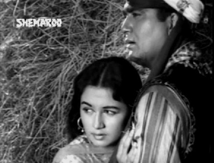 Nandu and Kamli fall in love