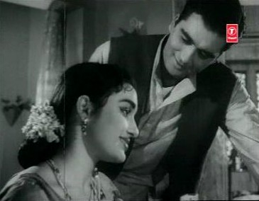 Sunil Dutt and Asha Parekh in Chhaya