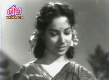 Rekha realises Shekhar isn't a stalker Rekha realises Shekhar isn't a stalker