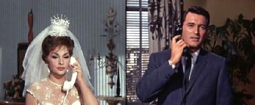 Robert persuades Lisa to come to the villa