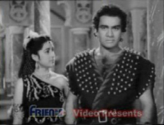 Juhi vows vengeance for Aadil's spurning of her love Juhi vows vengeance for Aadil's spurning of her love