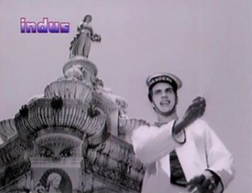 Ashok sells cigarettes at Flora Fountain