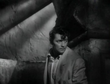 Robert Mitchum in Macao