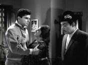 Sapan goes to rescue Lajwanti