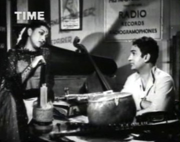 Basanti comes in contact with Chandra and falls in love with him Basanti comes in contact with Chandra and falls in love with him