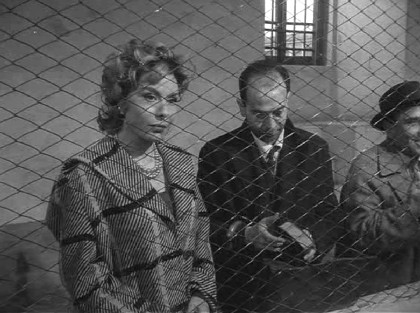 Norma comes to meet Cosimo with his lawyer