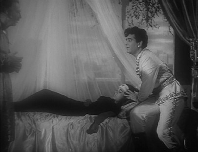 Radha loses her memory