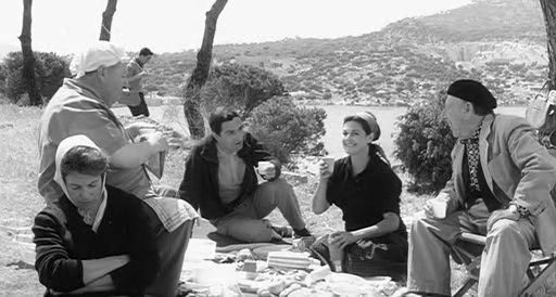 A picnic in the countryside