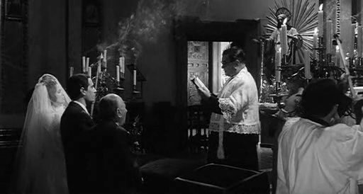 Jose Luis and Carmen get married in swiftly-diminishing candlelight