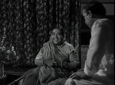 Jamuna comes to meet Vakil Sahib