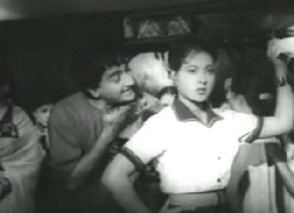 Auraton ke dabbe mein mard aa gaya, from Mud-mud Ke Na Dekh