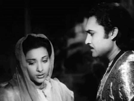 ... but Hamida refuses to marry him