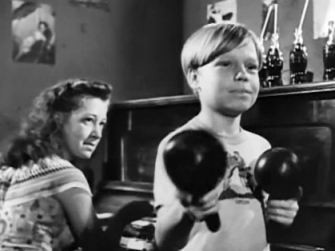 Noel Corke and his mother in Taxi Driver