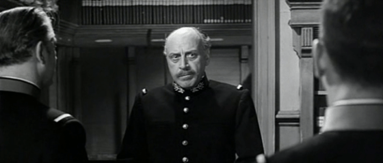 Sandherr is introduced to Esterhazy