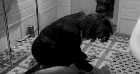 Tula manages to fend off Ramiro's advances