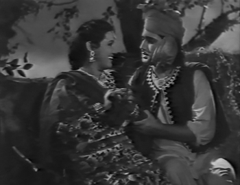 Noorjehan and Trilok Kapoor in Mirza Sahiban