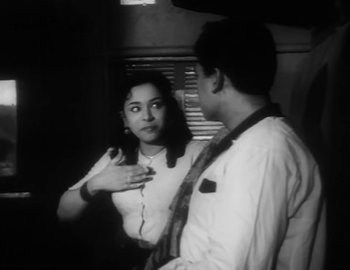 Amar meets a cocky girl on the train