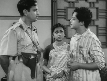 Pattabi and Hema talk to Naidu