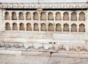 This row of pishtaqs at the Red Fort are in front of the Rang Mahal.