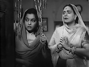 Bhabhi and Sushma await Ram's decision