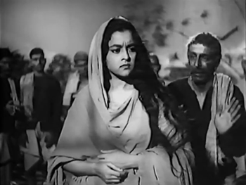 Sushma with the peasants