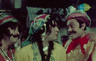 Kishore Kumar, Narendra Nath, and Joy Mukherji in Love in Bombay