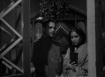 15 years later, Javed and Bano return