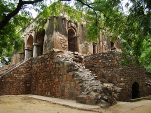 A view of the shikargah, seen from the side.
