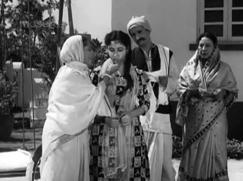 ... and a loving daai