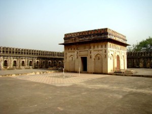 The tomb of Jamaali-Kamaali.