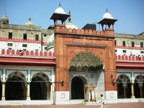 The Fatehpuri Masjid - a view of the facade.