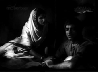 Raj Kumar and Kamini Kaushal in Godaan