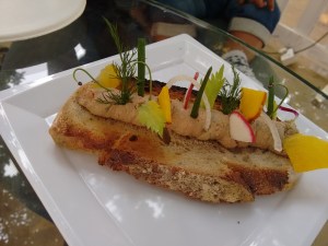 The non-vegetarian tartine from Le Bistro du Parc.