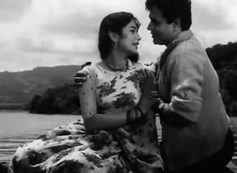 Jhukti ghata, gaati hawa from Dhool ka Phool