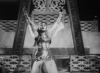 Thodi der ke liye mere ho jaao, from Akeli Mat Jaiyo