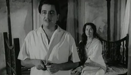 Bharat Bhushan and Shalini Madolkar in Taqdeer