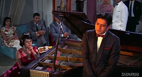 Yahaan main ajnabi hoon, from Jab Jab Phool Khile