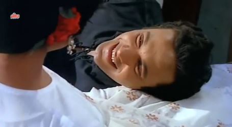 Ae chaand ki zebaai, from Chhoti si Mulaqat