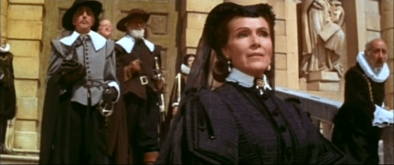 Rodrigo's mother scolds him