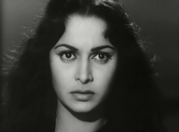Waheeda Rehman in Baat ek Raat ki