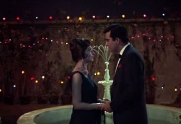 Aage bhi jaane na tu