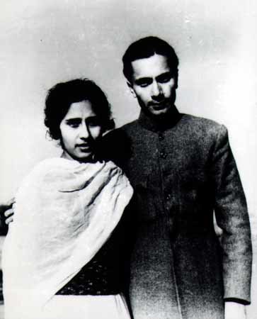 Balraj Sahni with his wife Damayanti, in 1936