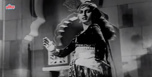 Aaja ab toh aaja, from Anarkali