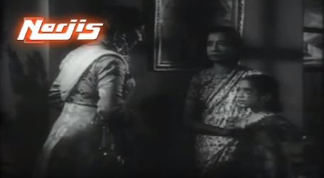 Juhi remembers her neglectful mother