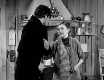 The midwife offers help